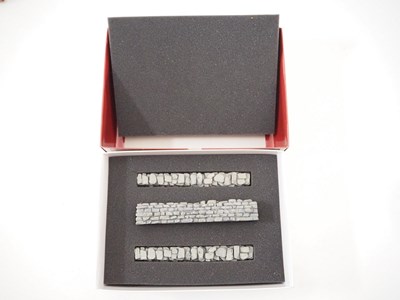 Lot 115 - A group of boxed BRITAINS 'American Civil War'...