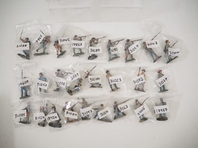 Lot 118 - A large quantity of unboxed BRITAINS 'American...