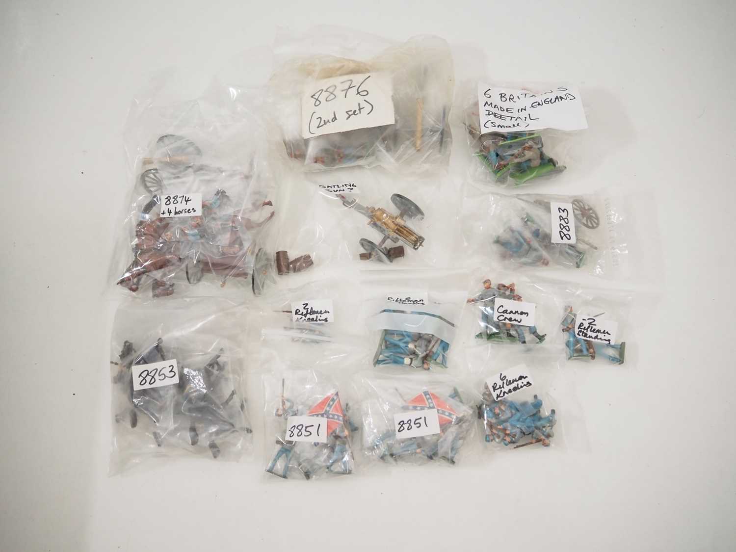 Lot 119 - A large quantity of unboxed BRITAINS 'American...