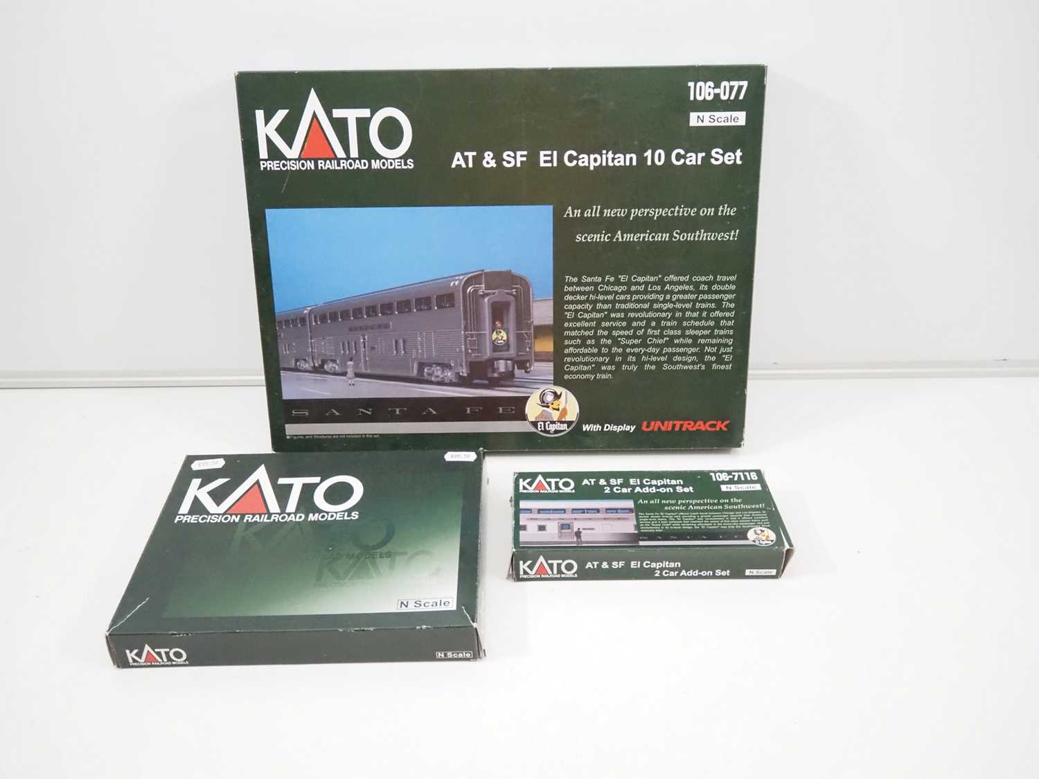 Lot 258 - A group of KATO N gauge model railway items...