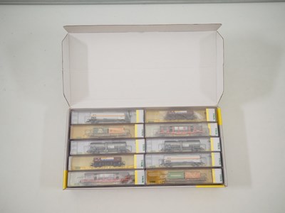 Lot 273 - A TRIX N gauge 15265 Shop display 'Moderne...