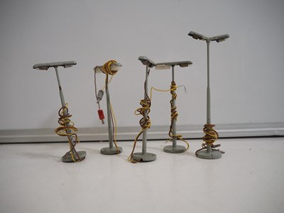Lot 321 - A large quantity of MARKLIN HO gauge street...
