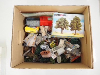 Lot 346 - A large box full of HO/OO model railway...