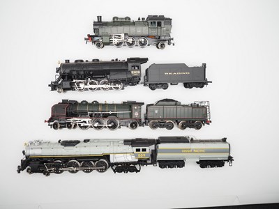 Lot 349 - A mixed group of HO gauge French and American...