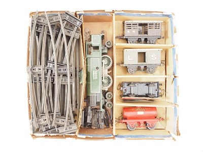 Lot 360 - A HORNBY O gauge clockwork train set...