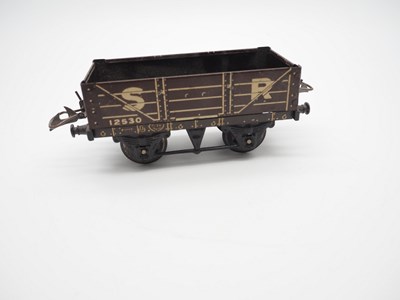 Lot 360 - A HORNBY O gauge clockwork train set...