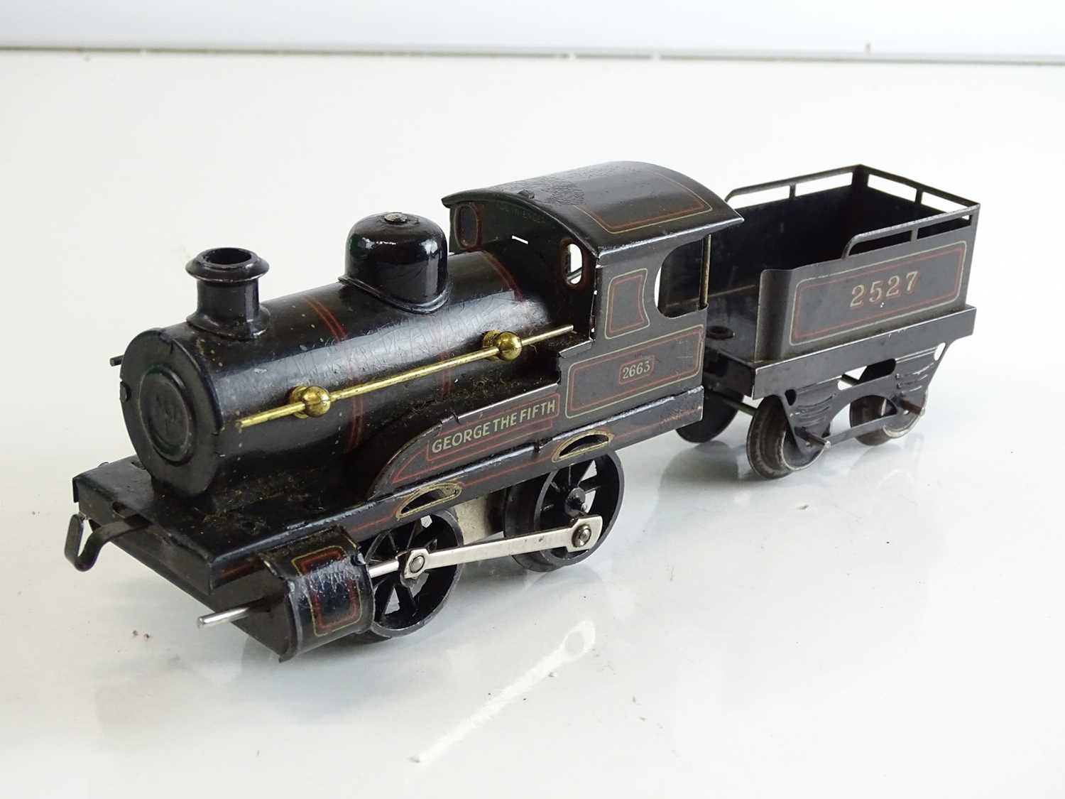 Lot 126 - A HORNBY SERIES O gauge clockwork No.00 / M3 0-...