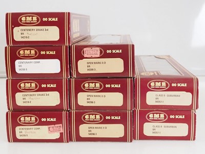 Lot 388 - A group of AIRFIX OO gauge passenger coaches...