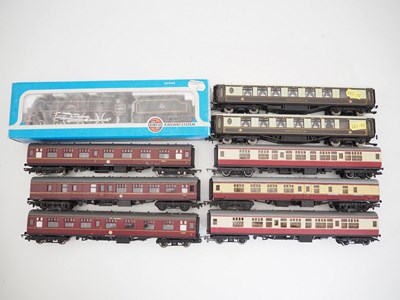 Lot 405 - A boxed OO gauge AIRFIX 54121-3 Royal Scot...