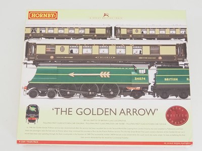 Lot 407 - A HORNBY OO gauge 'The Golden Arrow' R2369...