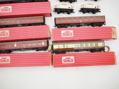 Lot 427 - A large quantity of boxed and unboxed HORNBY...