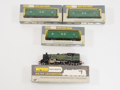 Lot 431 - A WRENN OO gauge W2245 2-6-4 steam tank...