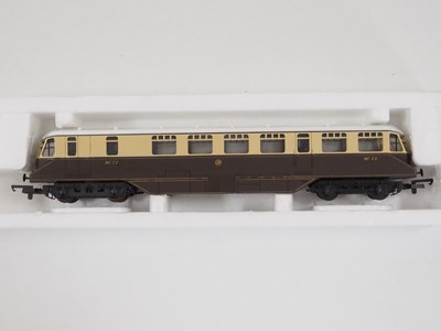 Lot 461 - A group of LIMA OO gauge diesel locomotives...