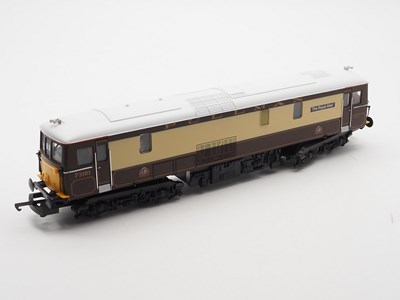 Lot 461 - A group of LIMA OO gauge diesel locomotives...
