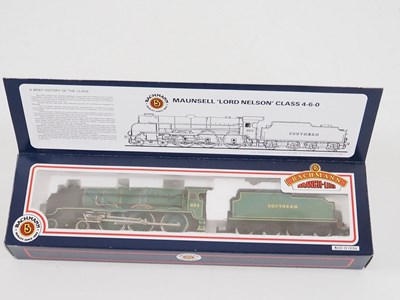 Lot 470 - A pair of BACHMANN OO gauge Southern Railway...