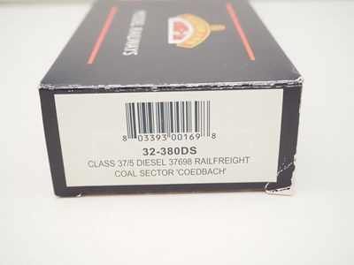 Lot 503 - A BACHMANN OO gauge 32-380DS Class 37/5 diesel...