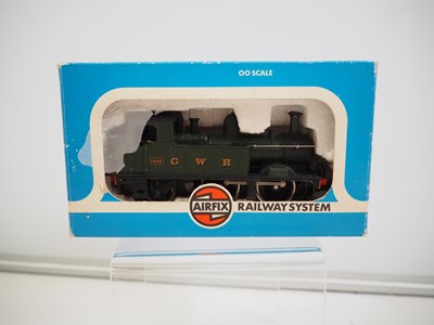 Lot 543 - A group of three AIRFIX OO gauge model GWR...