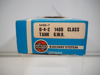 Lot 543 - A group of three AIRFIX OO gauge model GWR...