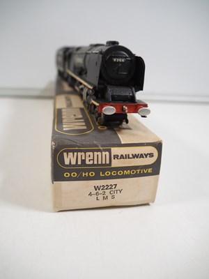 Lot 551 - A pair of WRENN OO gauge steam locomotives...