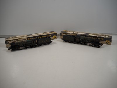 Lot 563 - A pair of WRENN OO gauge W2222 Castle Class...