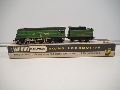 Lot 567 - A WRENN OO gauge W2265A streamlined Battle of...