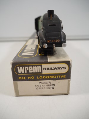 Lot 568 - A WRENN OO gauge W2209A Class A4 steam...