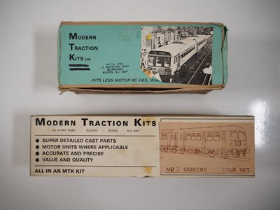 Lot 578 - A quantity of OO gauge unbuilt...