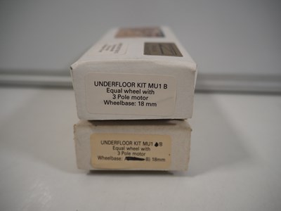 Lot 582 - A group of mostly unbuilt OO gauge TRAMALAN...