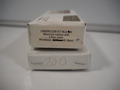 Lot 582 - A group of mostly unbuilt OO gauge TRAMALAN...