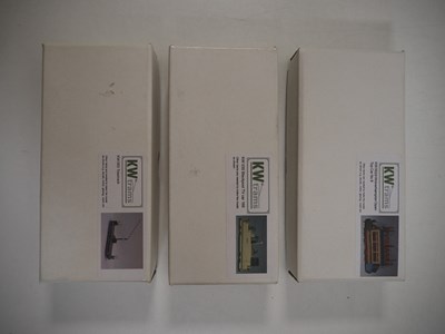 Lot 582 - A group of mostly unbuilt OO gauge TRAMALAN...