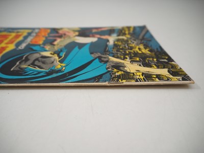 Lot 158 - DETECTIVE COMICS: BATMAN #400 (1970 - DC) -...