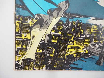 Lot 158 - DETECTIVE COMICS: BATMAN #400 (1970 - DC) -...