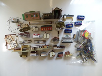 Lot 13 - A group of Z gauge houses and accessories by...
