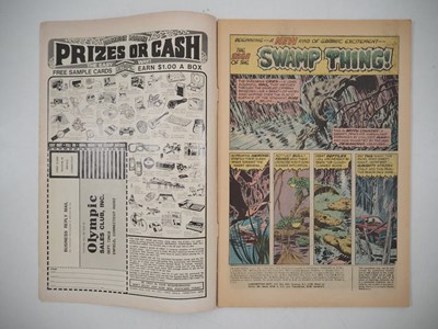 Lot 176 - SWAMP THING #1 (1972 - DC) - The first ongoing...