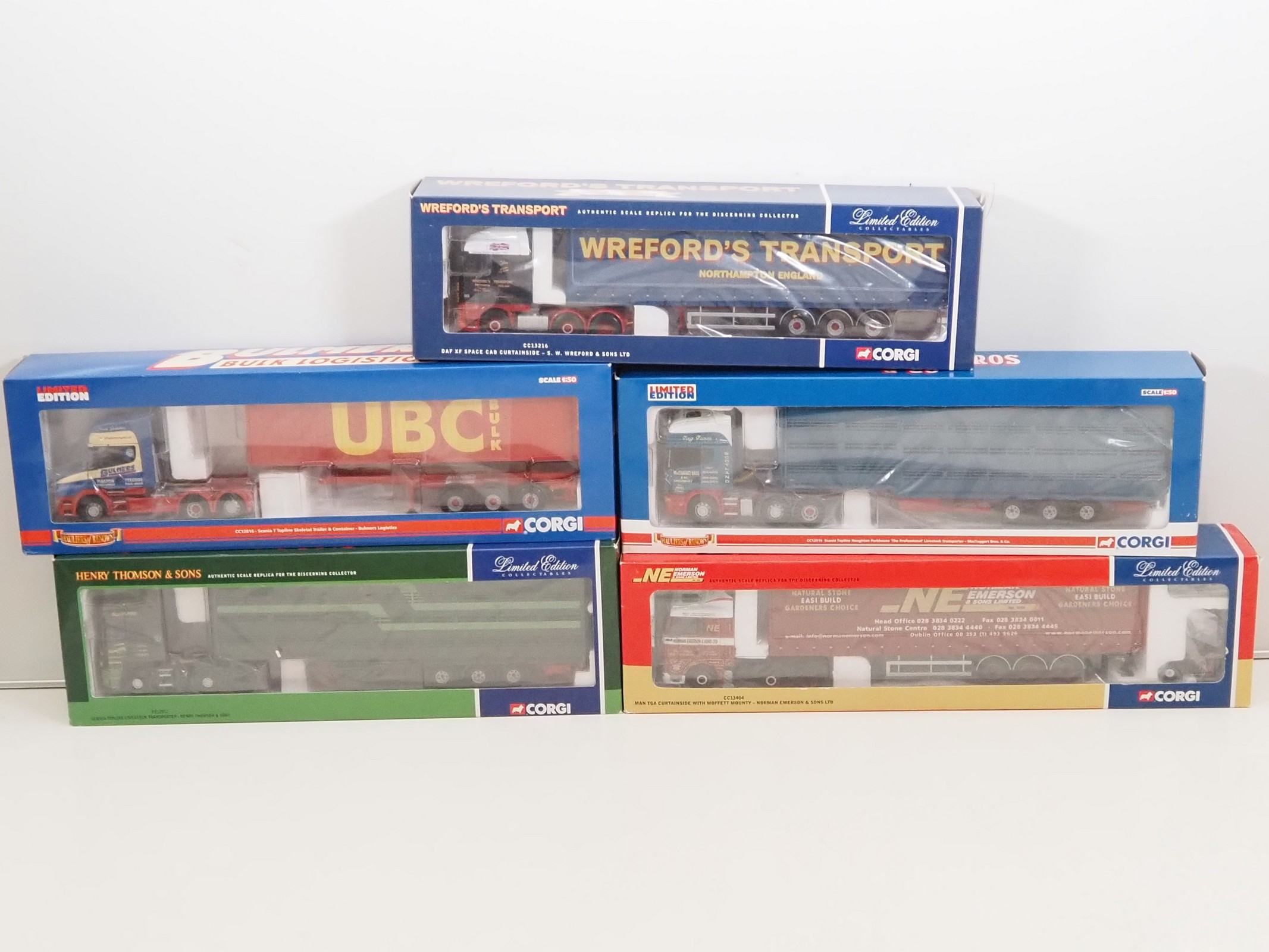 1994 Corgi Classics LE American Lafrance Denver FD Aerial Ladder Truck NMIB