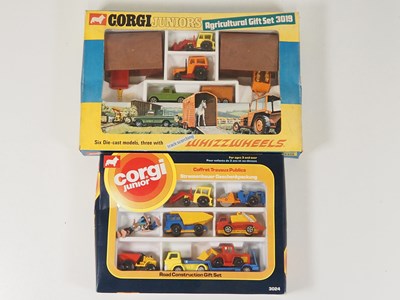 Lot 190 - A pair of CORGI JUNIORS Gift Sets comprising...