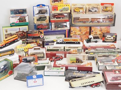 Lot 225 - A large quantity of diecast cars, vans and...