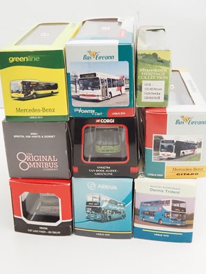 Lot 231 - A group of 1:76 scale diecast buses by...