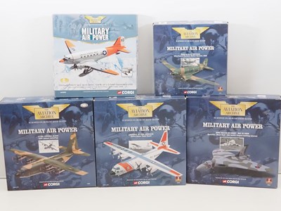 Lot 240 - A selection of CORGI 1:144 scale Aviation...