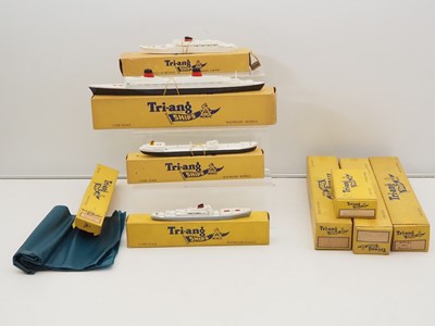 Lot 271 - A group of TRIANG MINIC diecast ships...