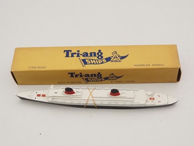 Lot 271 - A group of TRIANG MINIC diecast ships...