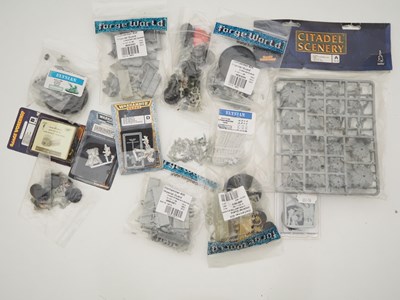 Lot 367 - A group of GAMES WORKSHOP/WARHAMMER 40,000...