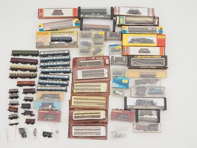 Lot 378 - A large quantity of N gauge boxed and unboxed...