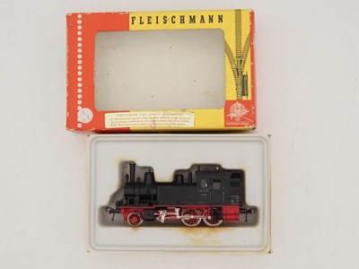 Lot 400 - A group of FLEISCHMANN HO gauge German and...