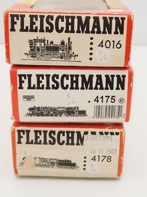 Lot 400 - A group of FLEISCHMANN HO gauge German and...