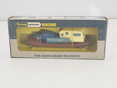 Lot 451 - A WRENN OO gauge W4652P Low Mac wagon in Auto...