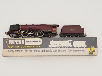 Lot 453 - A WRENN W2226 OO gauge steam locomotive 'City...