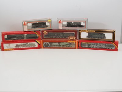 Lot 484 - A group of OO gauge steam locomotives by...