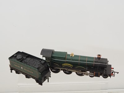 Lot 504 - A group of OO gauge steam and electric...