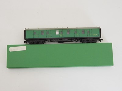 Lot 558 - A pair of OO gauge 'HORNBY DUBLO NEVERWAZZAS'...